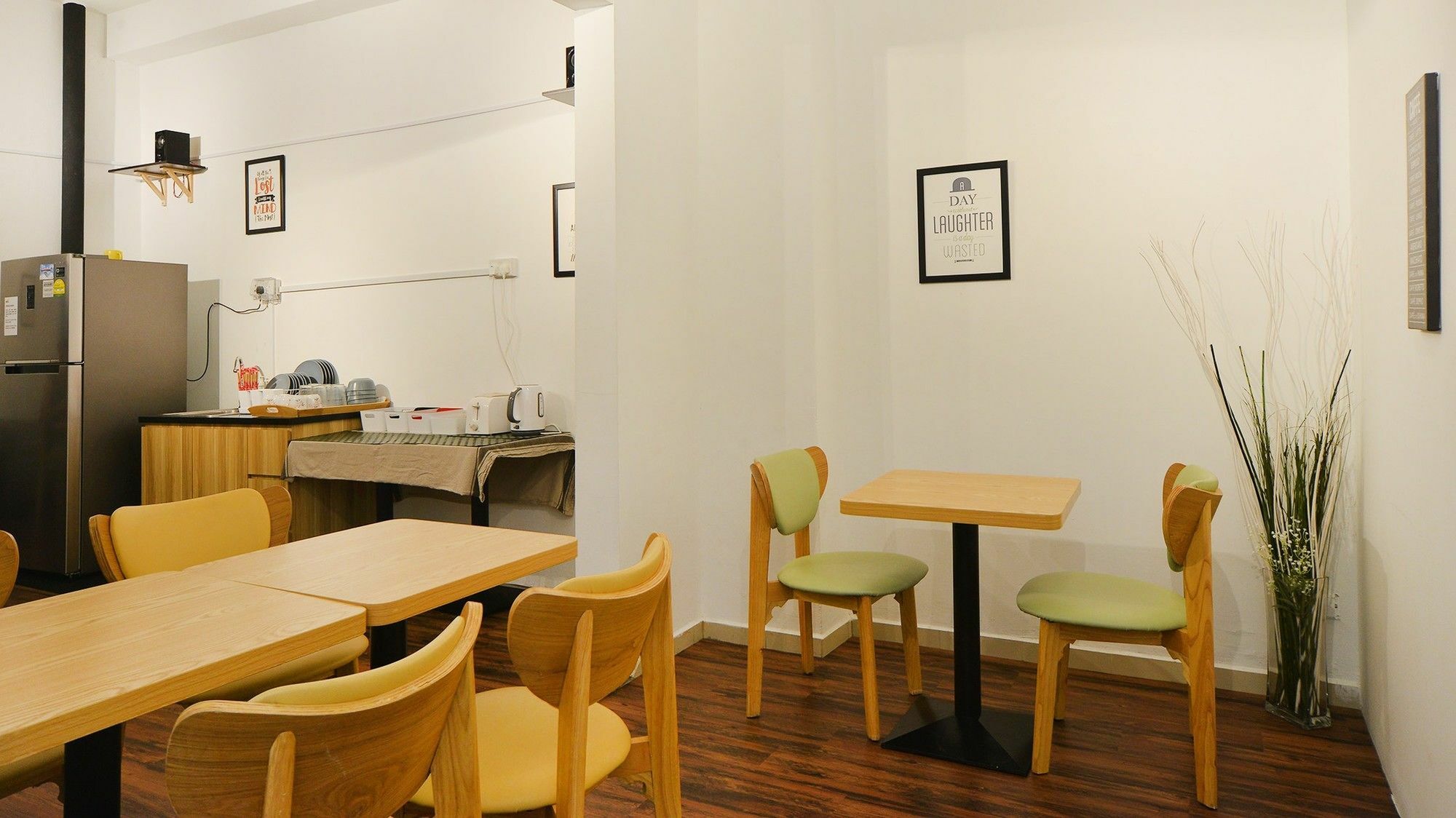 ZEN Hostel Aljunied Singapur Exterior foto